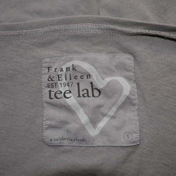 Frank & Eileen Gray Short Sleeve Tee - Picture 3 of 4